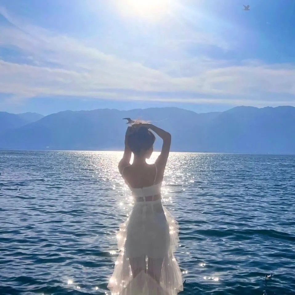 小禾卿卿有点田 海报