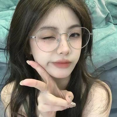 军火女王第二季 海报